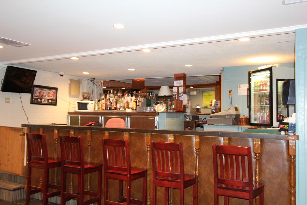 Hotel Mount Pearl Mount Pearl Park Bagian luar foto